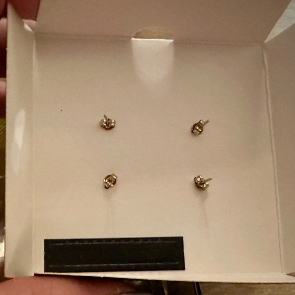 Coach X Peanuts Snoopy Stud Earrings Boxed Gift Set - Picture 3 of 6